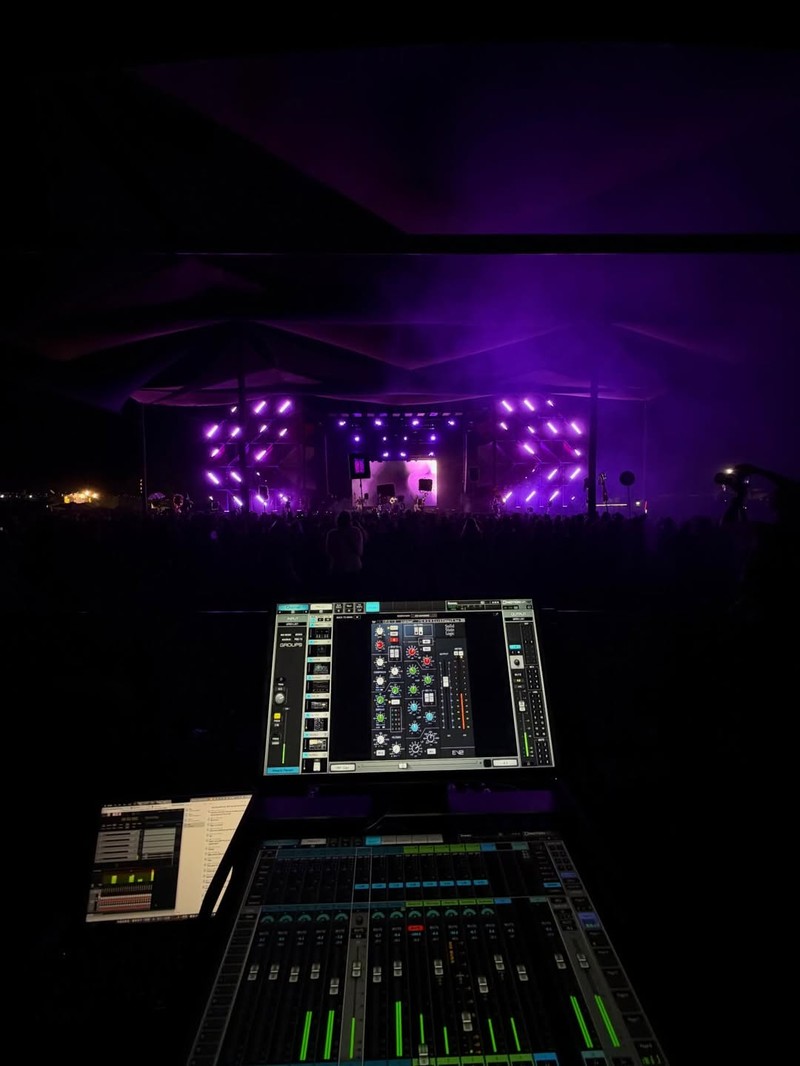 Festival FOH purple lights